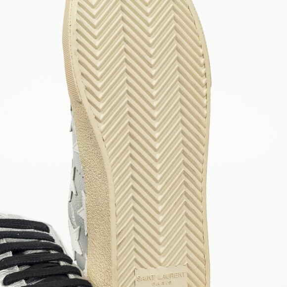Saint Laurent Court Classic Star Metallic Silver Low-Top Sneakers - Picture 5 of 10
